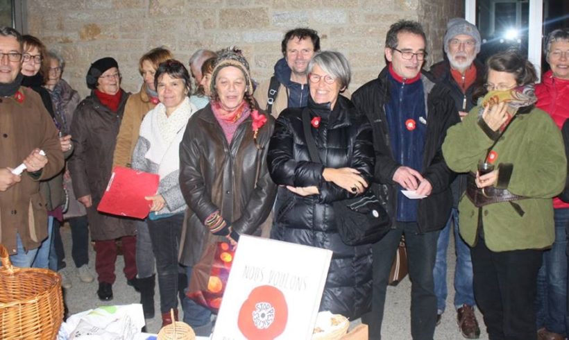 Nous voulons des coquelicots…. et pas des pesticides ! Nous voulons des coquelicots…. et pas des pesticides !